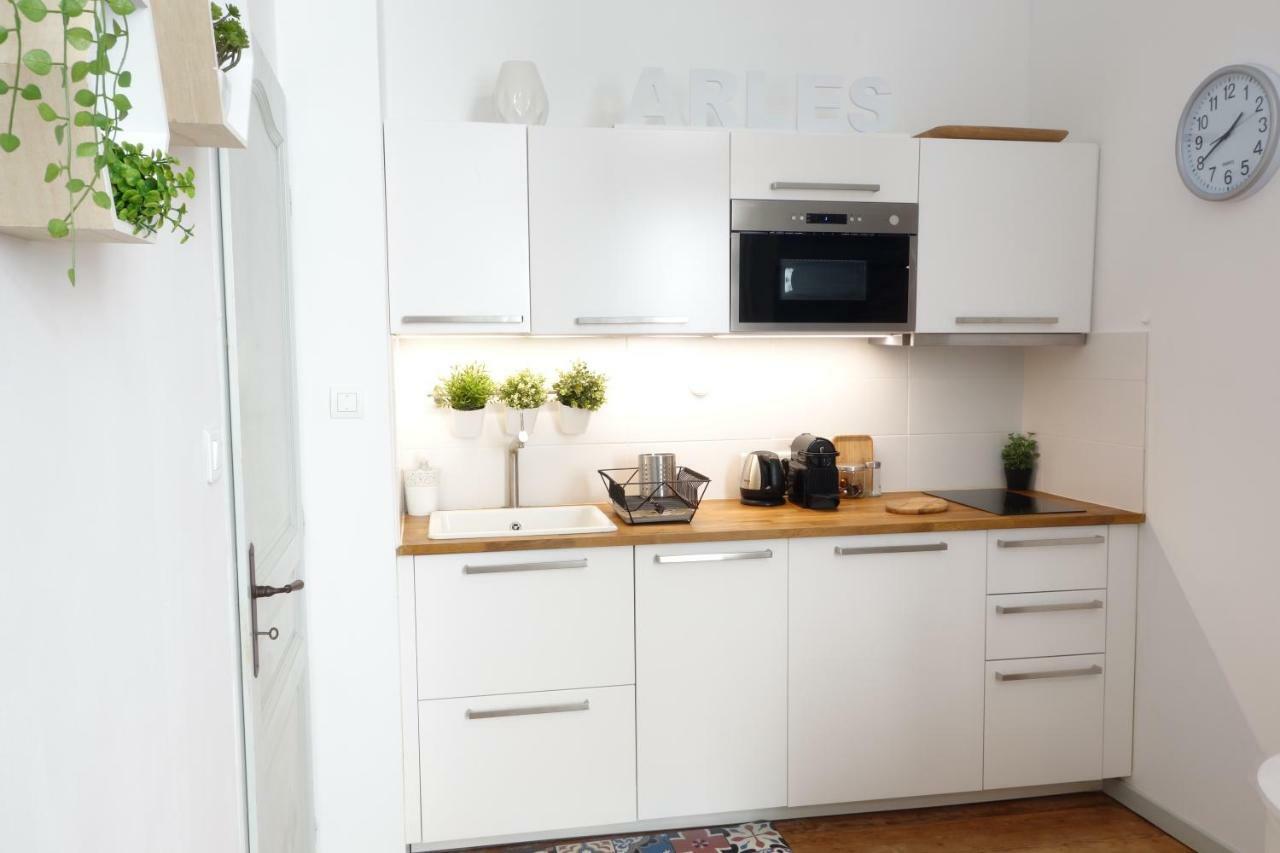 Arles Holiday - Le Studio Chic Екстериор снимка